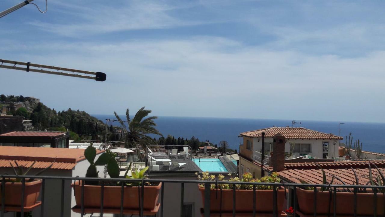 Casa Gio Lägenhet Taormina Exteriör bild