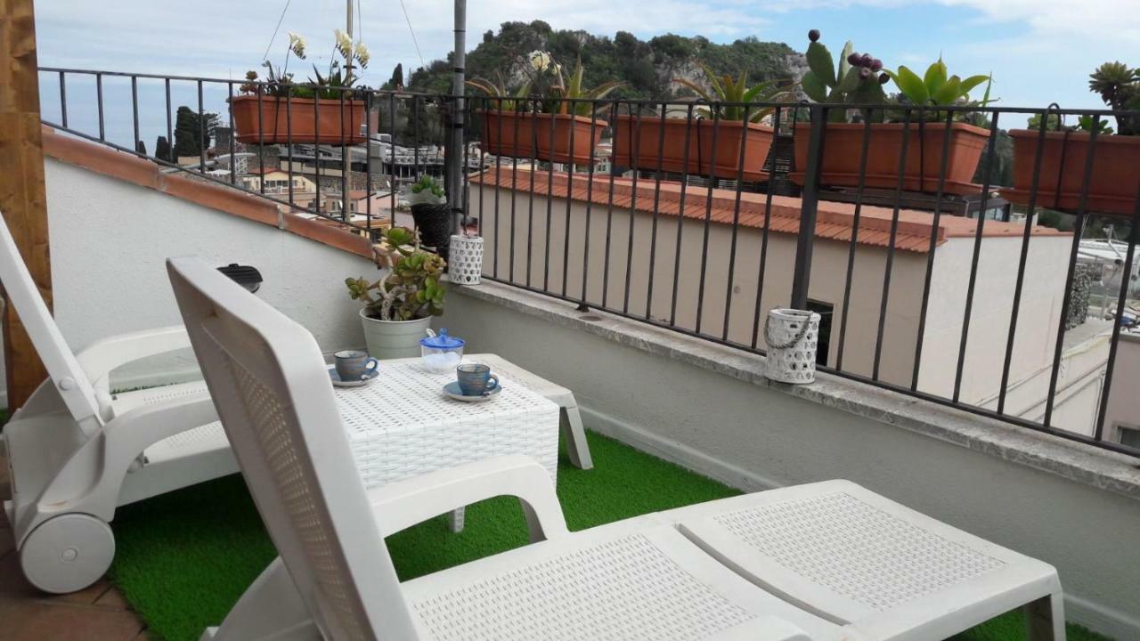 Casa Gio Lägenhet Taormina Exteriör bild