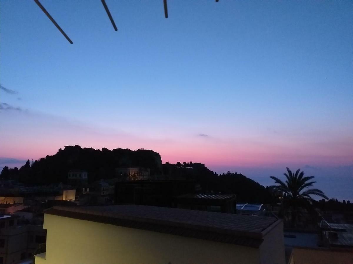 Casa Gio Lägenhet Taormina Exteriör bild